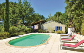 Stunning home in Mollans sur Ouveze w/ WiFi, Outdoor swimming pool and 5 Bedrooms Mollans-Sur-Ouveze